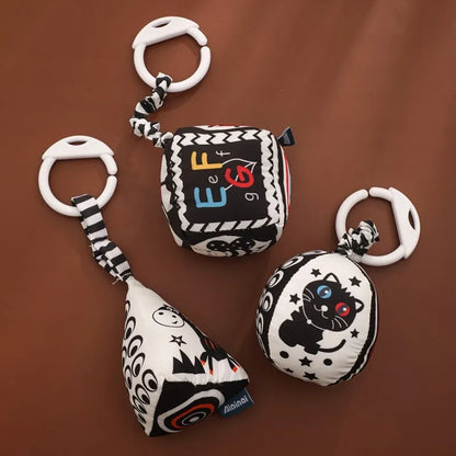 Houten Babygym Raket - Montessori Speelgym met Hangende Rammelaars